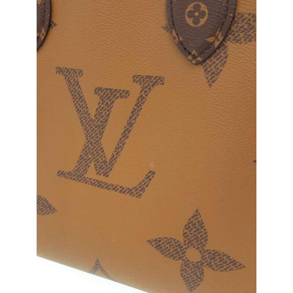 Louis Vuitton Monogram Giant On the Go Bag - Picture 5 of 8